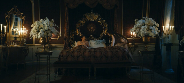 Dominique Devenport nude, Paula Kober sexy – Sisi s01e01-05 (2021)