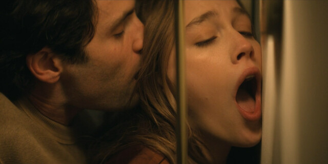 Victoria Pedretti sexy, Tati Gabrielle sexy, Shalita Grant sexy – YOU s03e01-08 (2021)