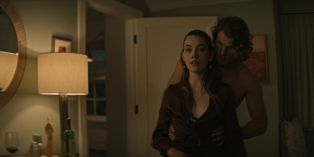 Victoria Pedretti sexy, Tati Gabrielle sexy, Shalita Grant sexy – YOU s03e01-08 (2021)