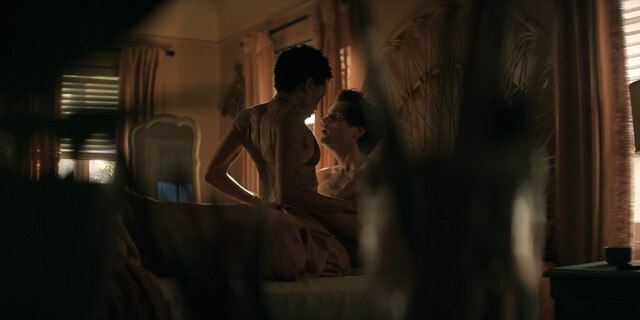 Victoria Pedretti sexy, Tati Gabrielle sexy, Shalita Grant sexy – YOU s03e01-08 (2021)