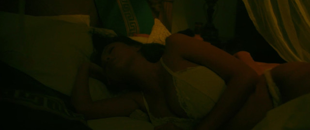 Cindy Miranda nude, Sunshine Guimary nude – House Tour (2021)