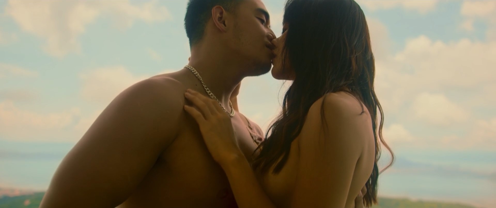 Cindy Miranda nude, Sunshine Guimary nude – House Tour (2021)