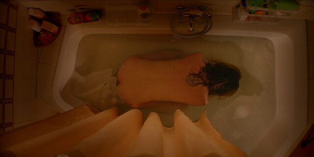 Abril Zamora nude, Andrea Guasch sexy, Maria Maroto nude – Todo lo otro s01e01-05 (2021)