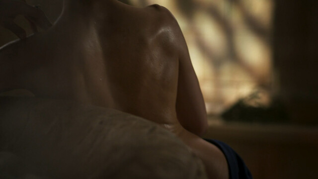 Rosamund Pike sexy, Sophie Okonedo sexy – The Wheel of Time s01e06 (2021)