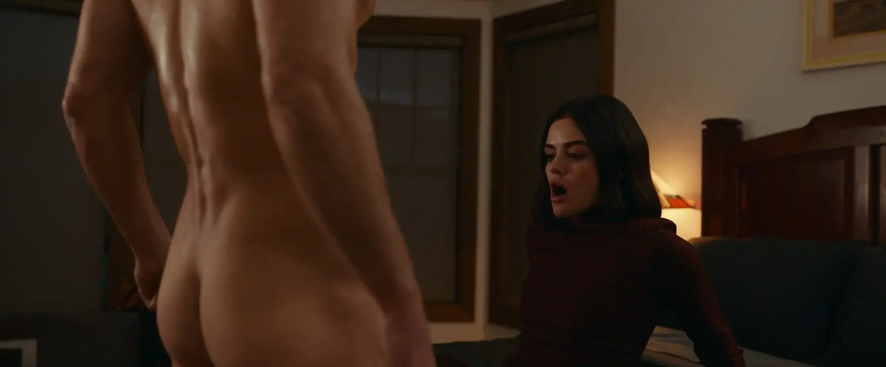 Lucy Hale sexy – The Hating Game (2021)