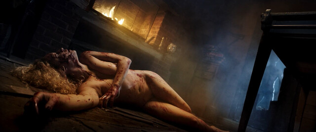 Honorine Magnier nude, Eugenie Derouand sexy – The Advent Calendar (2021)