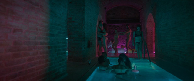 Melanie Olivares sexy, Maria Leon sexy, Aixa Villagran nude, Gisela Arnao nude, Pilar Castro sexy – More the Merrier (Donde caben dos) (2021)