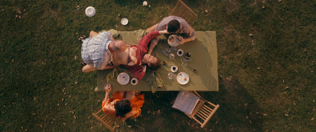 Melanie Olivares sexy, Maria Leon sexy, Aixa Villagran nude, Gisela Arnao nude, Pilar Castro sexy – More the Merrier (Donde caben dos) (2021)