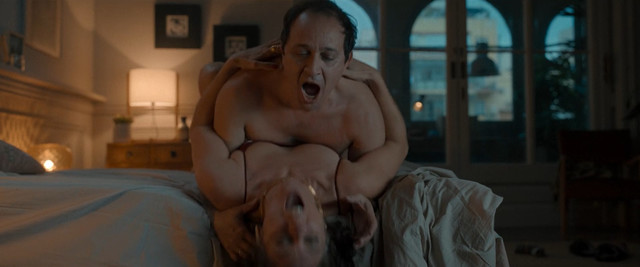 Melanie Olivares sexy, Maria Leon sexy, Aixa Villagran nude, Gisela Arnao nude, Pilar Castro sexy – More the Merrier (Donde caben dos) (2021)