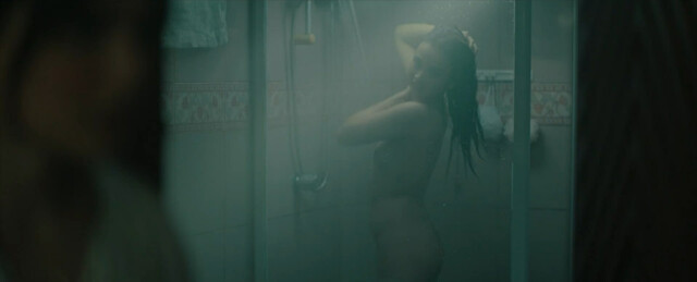 Lovi Poe nude, Rhen Escano nude – The Other Wife (2021)