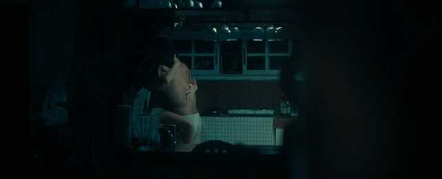 Lovi Poe nude, Rhen Escano nude – The Other Wife (2021)