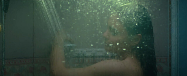 Lovi Poe nude, Rhen Escano nude – The Other Wife (2021)