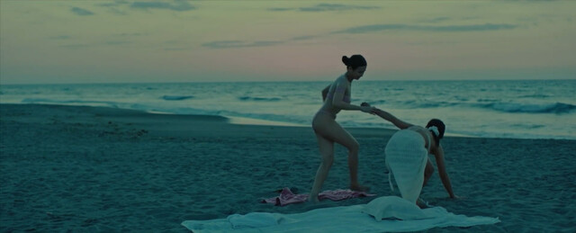 Lovi Poe nude, Rhen Escano nude – The Other Wife (2021)