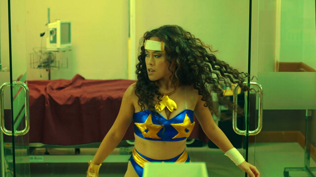 Kim Molina sexy – Ang Babaeng Walang Pakiramdam (2021)