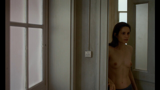 Lea Draeger nude, Dagna Litzenberger-Vinet nude – Das Madchen und die Spinne (2021)