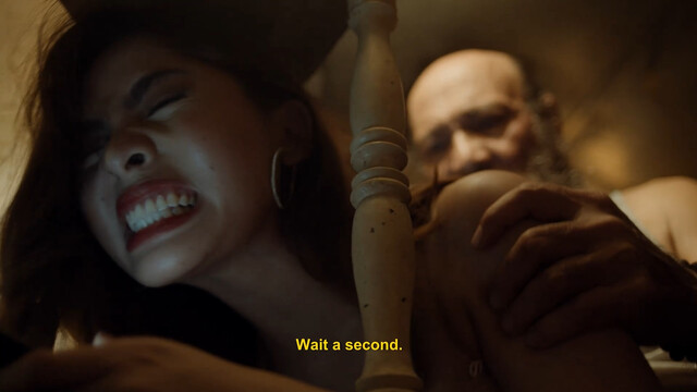 Sarah Patricia Gill sexy, Emma Ribbot sexy – Sitsit (2020)