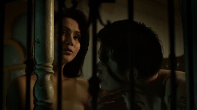 Mariel Rodriguez nude – Sa Ngalan Ng Ama, Ina, At Mga Anak (2014)