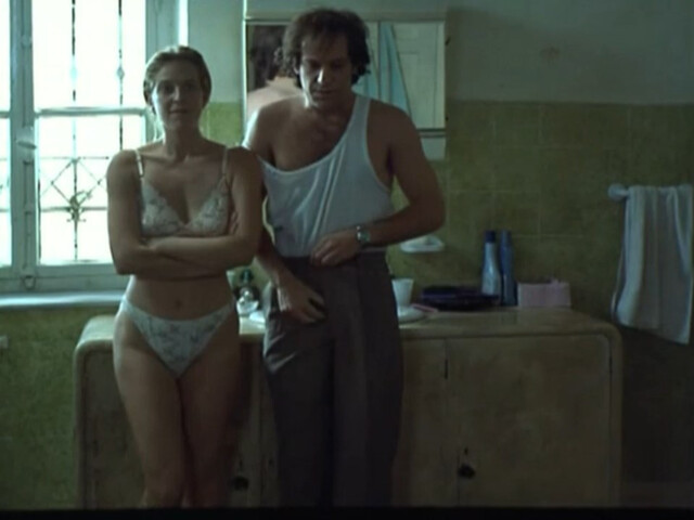 Dafna Rechter nude, Assi Levy nude – Urban Feel - Kesher Ir (1999)