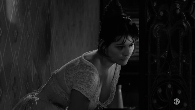 Claudia Cardinale sexy – Le Mauvais Chemin (1961)