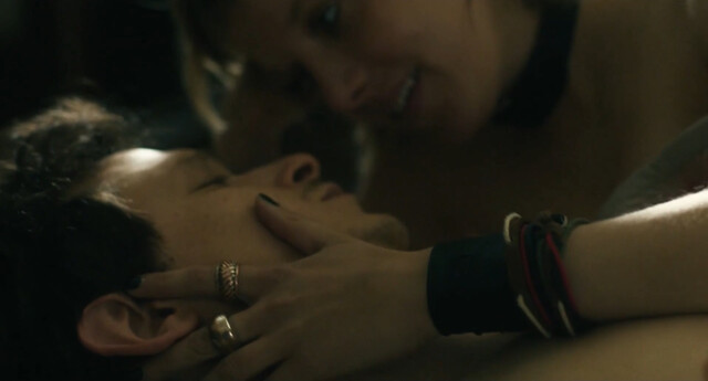 Marie Leuenberger nude, Jella Haase sexy – Bis wir tot sind oder frei (2020)