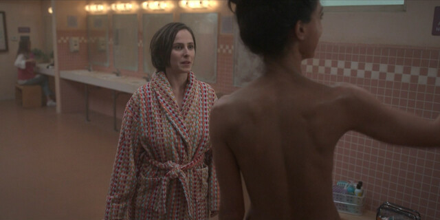 Pauline Chalamet nude, Amrit Kaur sexy, Renee Rapp sexy – The Sex Lives of College Girls s01e07-08 (2021)