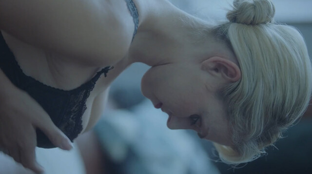 Murisa Harba sexy, Charlotte Beckett sexy – The Shattering (Morok) (2021)