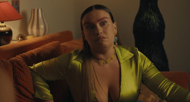 Ana Rujas nude, Sarah Benavente nude, Clara Sans sexy – Cardo s01e04-05 (2021)