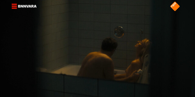 Ruth Becquart nude, Halina Reijn sexy, Carice van Houten sexy, Maaike Neuville sexy – Red Light s01e01-10 (2020)