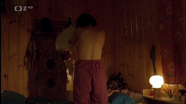 Tereza Brodska nude, Dana Polakova nude – Dvojrole (1999)