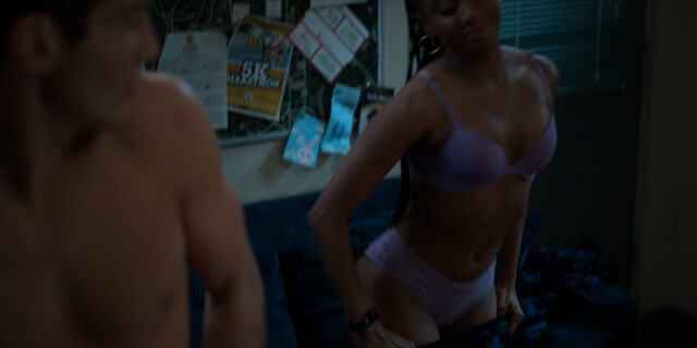 Alyah Chanelle Scott sexy, Pauline Chalamet sexy – The Sex Lives of College Girls s01e01 (2021)