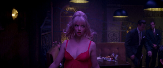 Thomasin McKenzie sexy, Anya Taylor-Joy sexy – Last Night in Soho (2021)