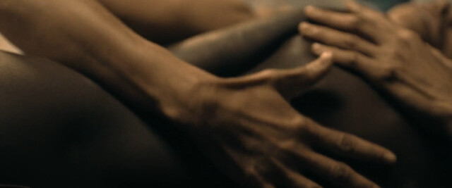 Halle Berry nude, Sheila Atim nude, Valentina Shevchenko sexy – Bruised (2020)