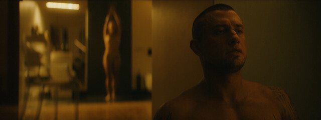 Vera Panfilova nude, Alena Mihailova nude, Zepyur Brutyan nude – V kletke s02e07 (2021)