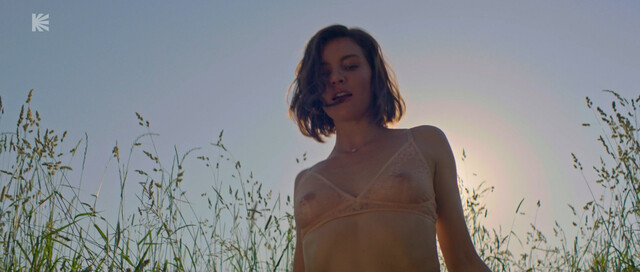 Hristina Blohina sexy, Karina Zvereva sexy, Ekaterina Sokolova nude – Principless (Besprintsipnie) s02e02 (2021)