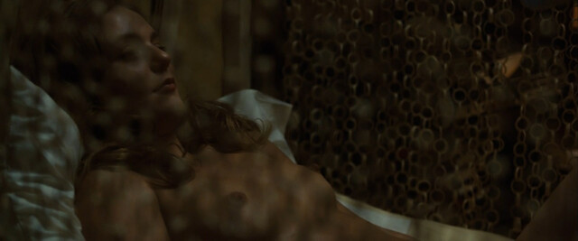 Danielle Harris nude, Hanah Hall nude, Kristina Klebe nude, Sheri Moon Zombie sexy – Halloween (2007)