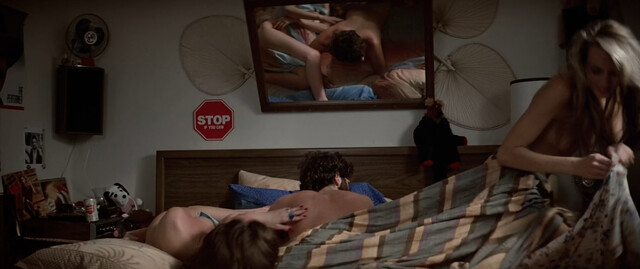 Jerry Hall nude, Cyndy Hall sexy – Urban Cowboy (1980)