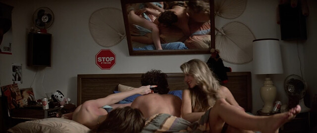 Jerry Hall nude, Cyndy Hall sexy – Urban Cowboy (1980)