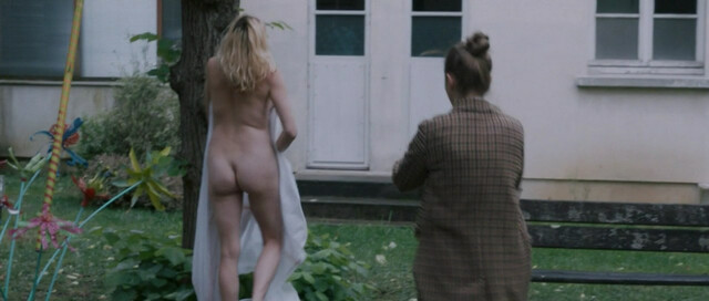 Gaelle Lebert nude, Tiphaine Daviot sexy– HP s02e03 (2021)