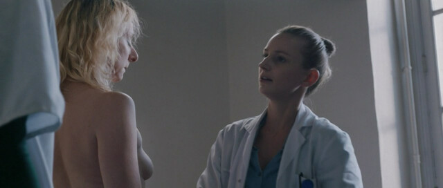 Gaelle Lebert nude, Tiphaine Daviot sexy– HP s02e03 (2021)