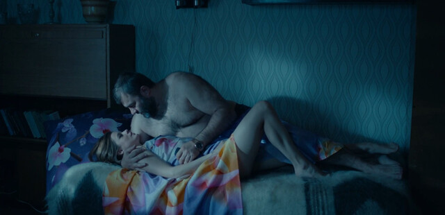 Karina Zvereva sexy, Katerina Shpitsa sexy – Polyarnyy s01e03e06e07e09e11e12 (2019)