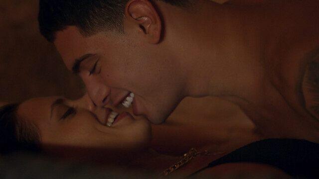 Delfina Chaves nude, Angela Torres nude, Roma nude – Rap Battlefield (Dias de gallos) s01e01e03e05e06e07e08e09 (2021)