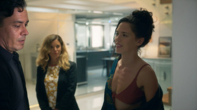 Delfina Chaves nude, Angela Torres nude, Roma nude – Rap Battlefield (Dias de gallos) s01e01e03e05e06e07e08e09 (2021)