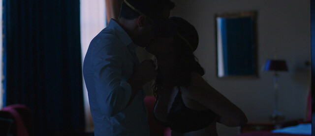 Olivia Grace Applegate nude, Virginia Newcomb sexy – The Beta Test (2021)