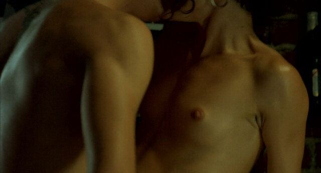 Ana de Armas nude, Elena de Frutos nude, Miriam Giovanelli nude, Duna Jove nude, Marieta Orozco nude, Esmeralda Moya sexy – Sex, Party and Lies (Mentiras y gordas) (2009)