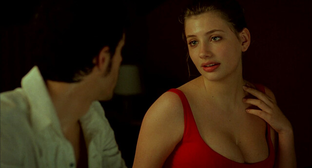 Ana de Armas nude, Elena de Frutos nude, Miriam Giovanelli nude, Duna Jove nude, Marieta Orozco nude, Esmeralda Moya sexy – Sex, Party and Lies (Mentiras y gordas) (2009)