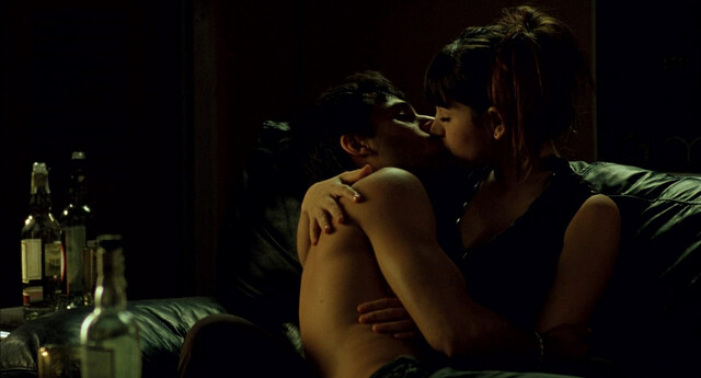 Ana de Armas nude, Elena de Frutos nude, Miriam Giovanelli nude, Duna Jove nude, Marieta Orozco nude, Esmeralda Moya sexy – Sex, Party and Lies (Mentiras y gordas) (2009)