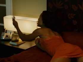 Kerry Washington sexy, Regine Nehy sexy, Wrenna Monet sexy, Tabitha Taylor sexy, Khira Thomas sexy – Lakeview Terrace (2008)