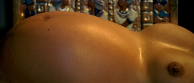 Alessandra Negrini nude, Karine Carvalho sexy – Cleopatra (2007)
