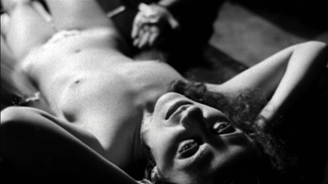 Josie Antello nude, Bel Garcia nude – Filme de amor (2003)