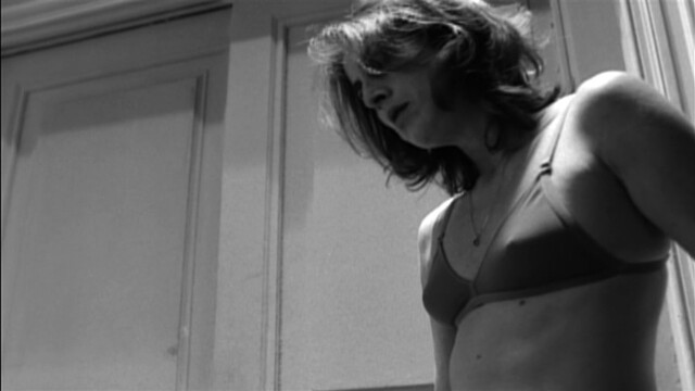 Josie Antello nude, Bel Garcia nude – Filme de amor (2003)
